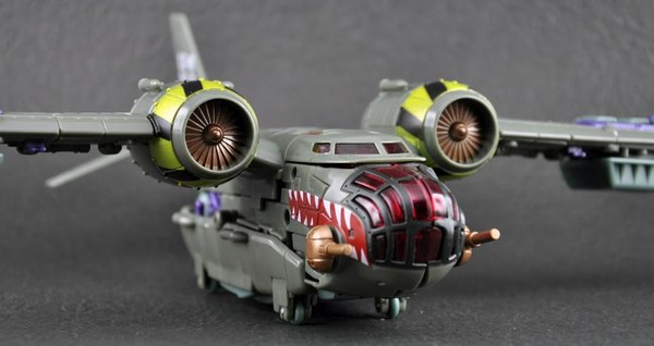 Transformers Reveal The Shield Lugnut  (9 of 18)